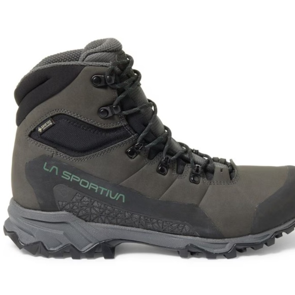 La Sportiva  Nucleo High II GTX Hiking Boots NEW  Men's 9 - Picture 1 of 5